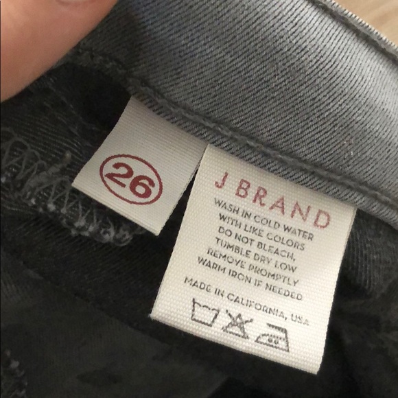 J BRAND JEANS GRAY WASH - Picture 4 of 6